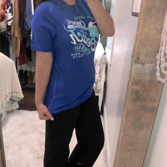 Chaps small music festival beach graphic T-shirt - Picture 2 of 4